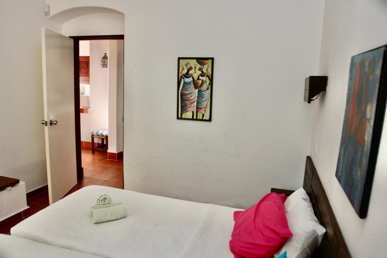 Villa Jacaranda - 550M From The Beach - Free Wifi - By Bedzy Albufeira Esterno foto