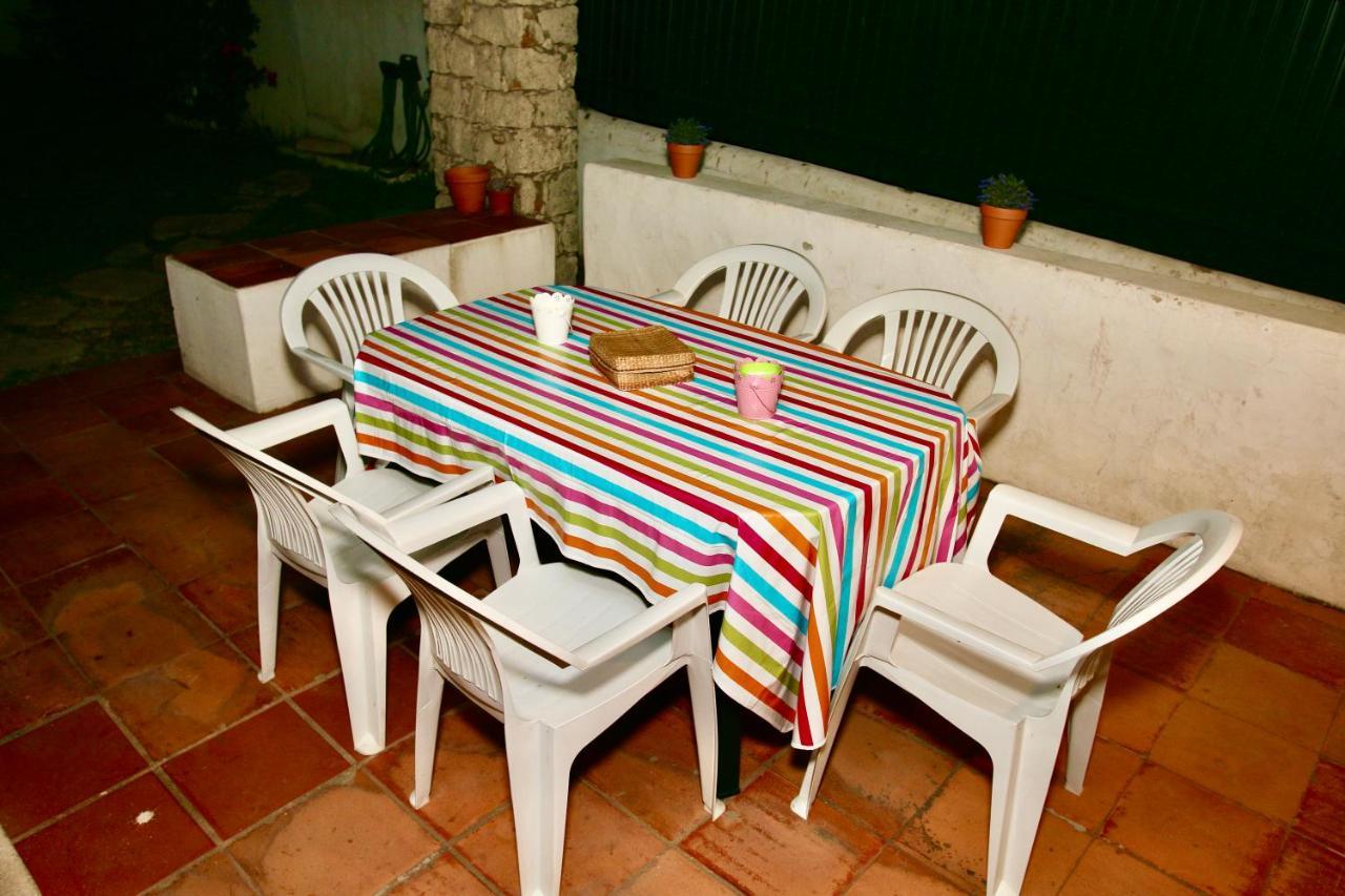 Villa Jacaranda - 550M From The Beach - Free Wifi - By Bedzy Albufeira Esterno foto